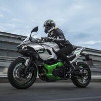 kawasaki ninja 7 hybrid moto notizie annunci prezzo roma napoli milano