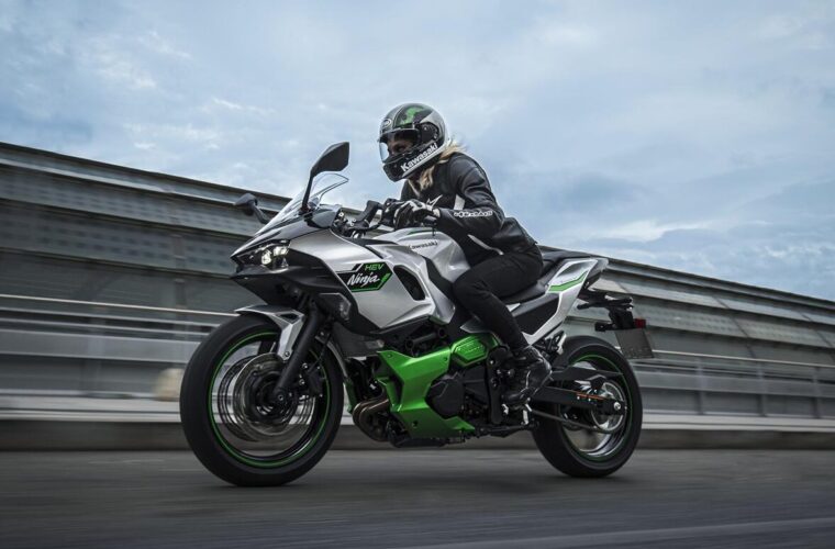 kawasaki ninja 7 hybrid moto notizie annunci prezzo roma napoli milano
